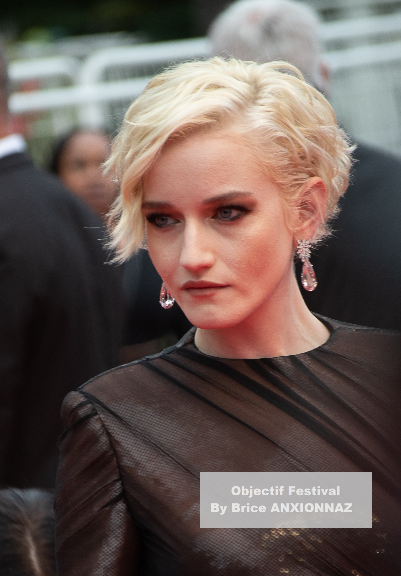Julia Garner / 78th Cannes International Film Festival / Objectif Festival by Brice ANXIONNAZ